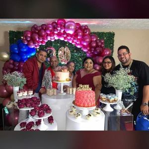 Meet your Posher, Yakira